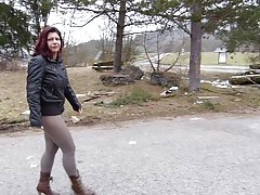 Jadi dia menemukan istrinya bercinta dengan kekasihnya