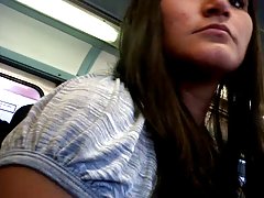 Gadis asian Busty diperkosa oleh tukang ledeng