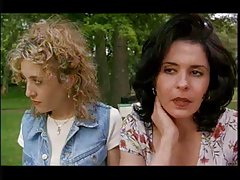 Ibu dari istrinya adalah nymphomaniac yang menginginkan ayam